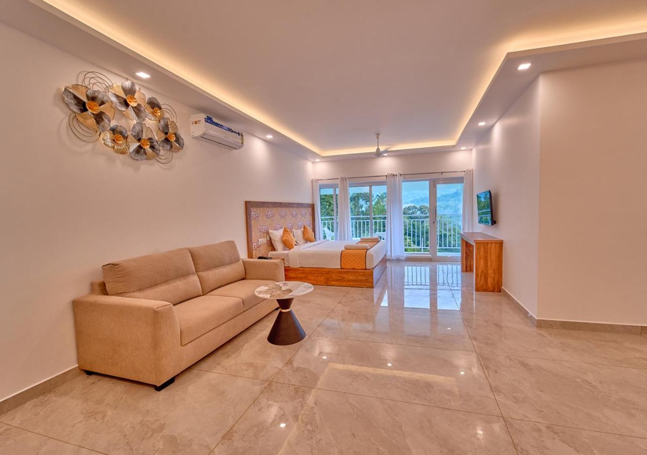 Ice Mist Pool Resort Munnar By Voye Homes Esterno foto